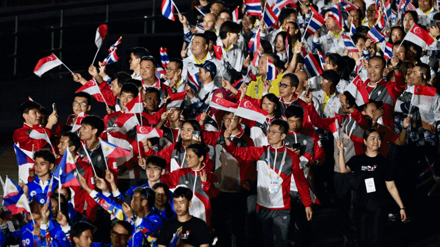 篮球火箭主力球员受伤缺阵