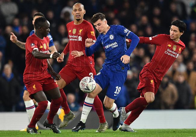 丰塞卡：谢尔基需改善防守态度，以适应曼城的战术纪律