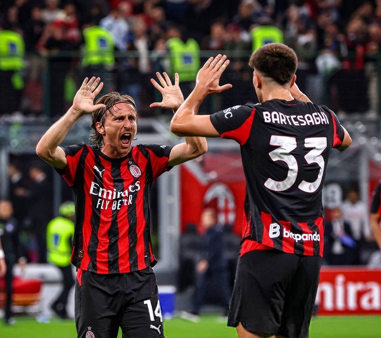 拜仁“小王子”卡尔的巨星之路 偶像梅西但不想和谁比较