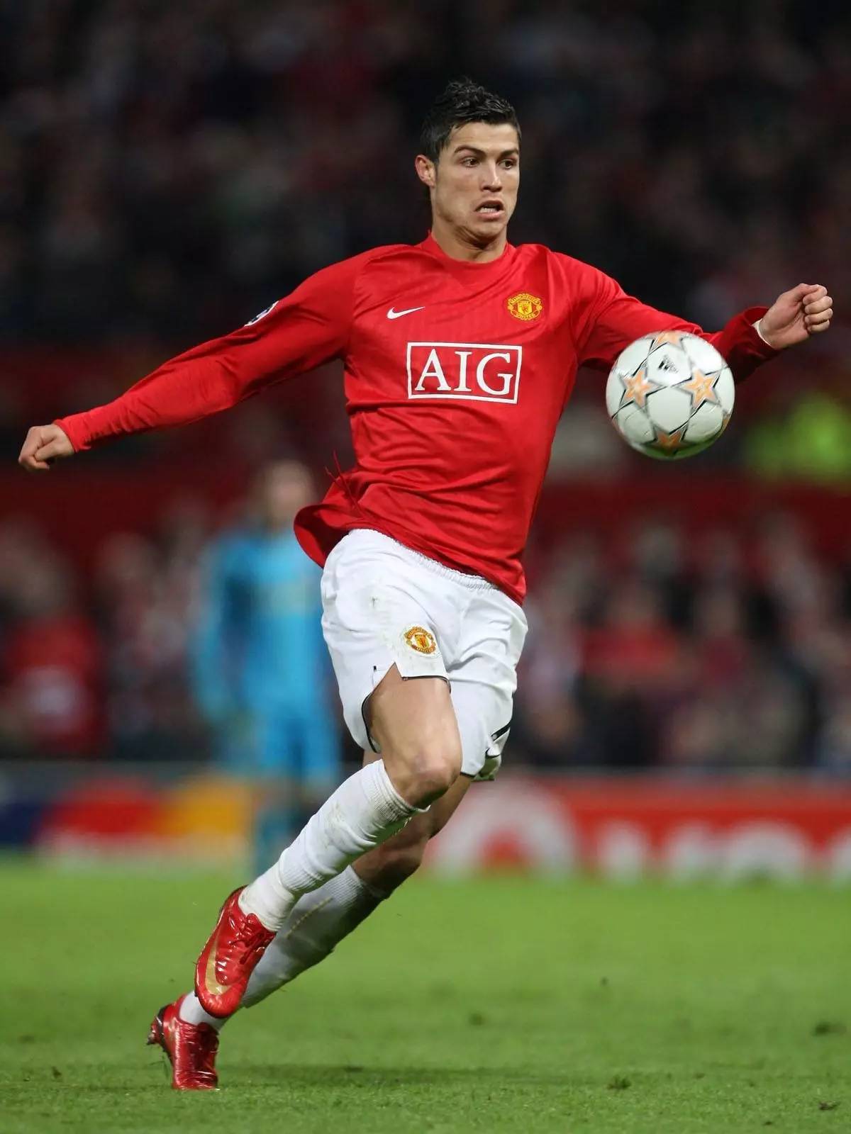 意甲半场：吉奥万破门，维罗纳2-0亚特兰大