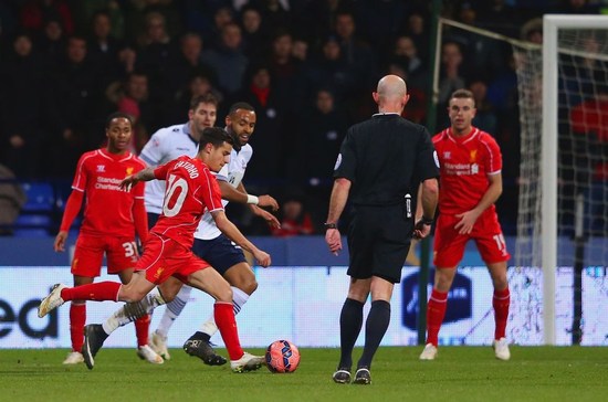 赫罗纳-皇家马德里比赛的VAR争议：姆巴佩手球进球被取消